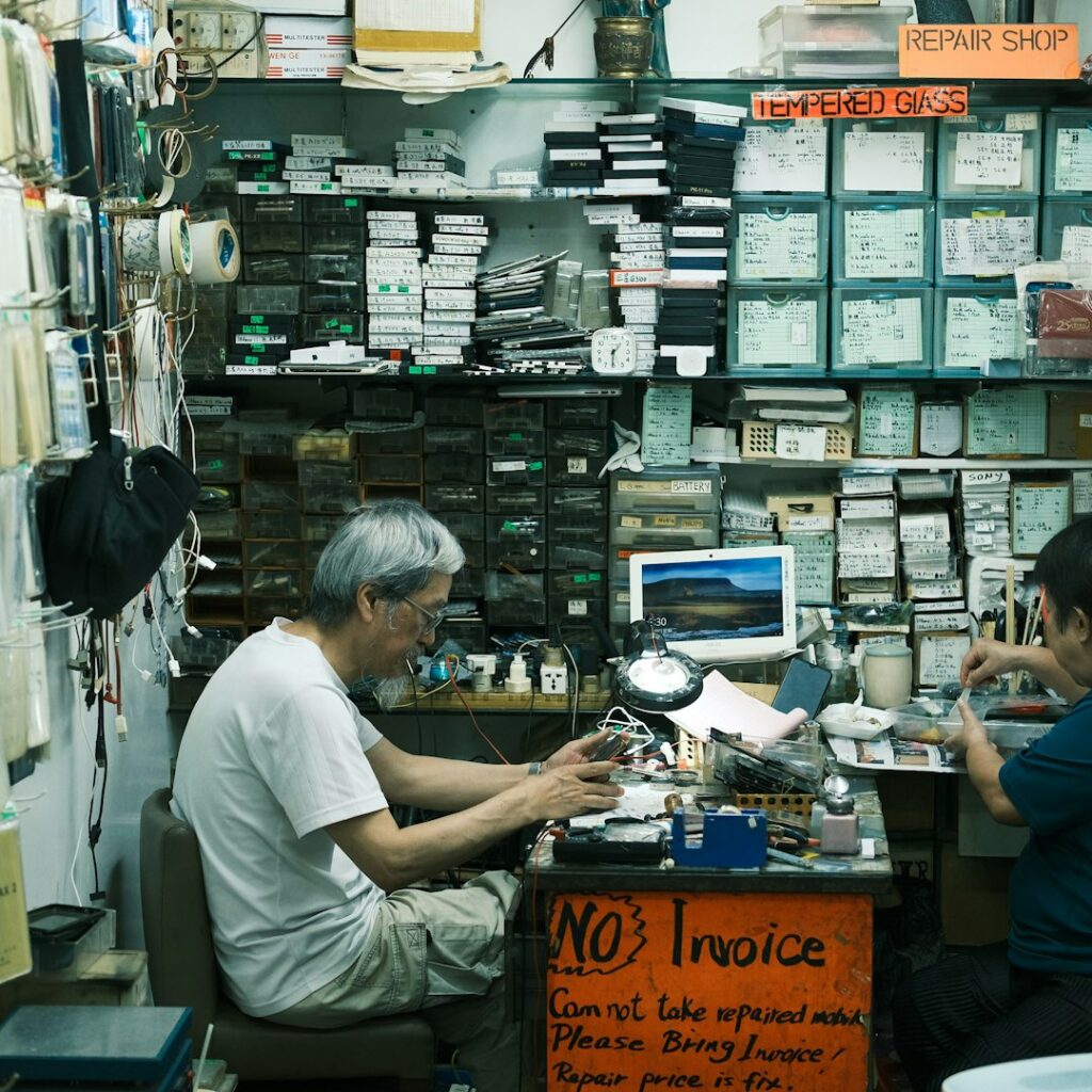 Computer Repair in NYC: Apple Store vs. Repair Shop vs. Remote vs. On-Site